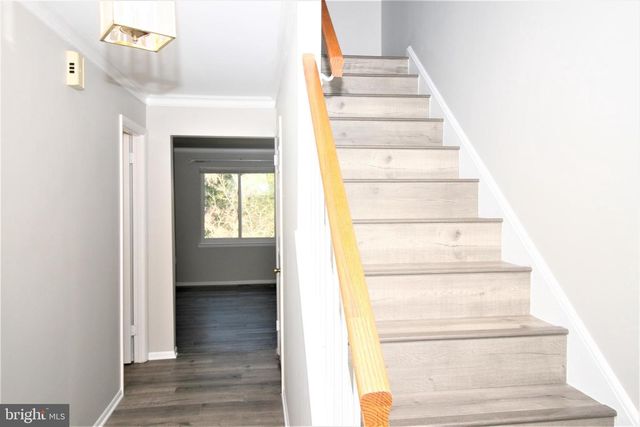 8943 CENTERWAY RD, Gaithersburg, MD 20879