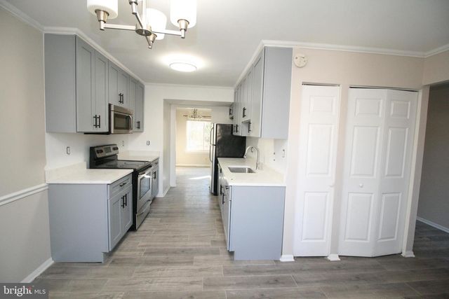 8943 CENTERWAY RD, Gaithersburg, MD 20879