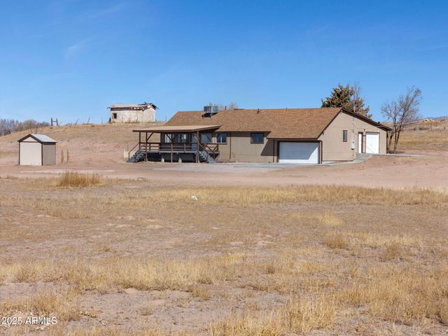 3125 W BIG CHINO Road, Paulden, AZ 86334