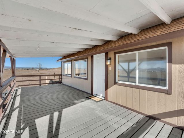 3125 W BIG CHINO Road, Paulden, AZ 86334