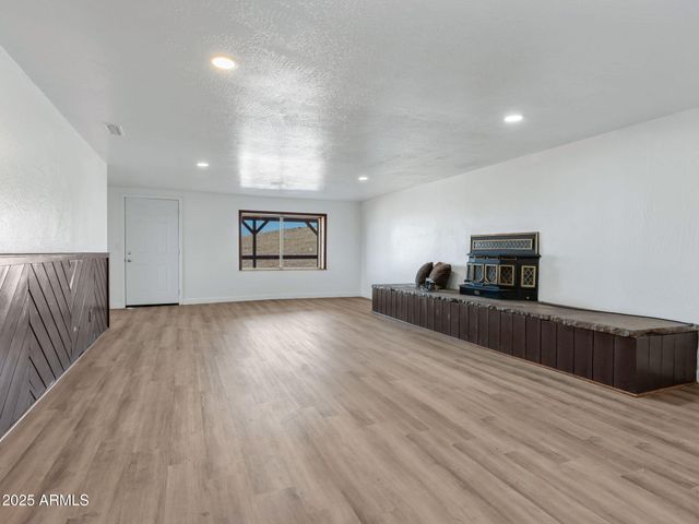 3125 W BIG CHINO Road, Paulden, AZ 86334