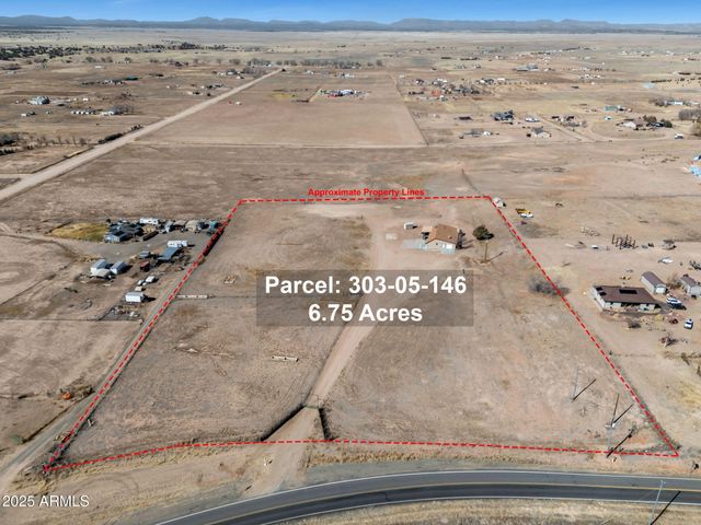 3125 W BIG CHINO Road, Paulden, AZ 86334