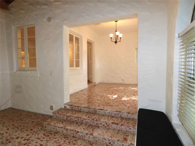 409 Marmore Ave, Coral Gables, FL 33146