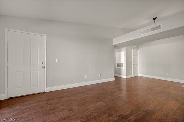 7885 West Flamingo Road 1050, Las Vegas, NV 89147