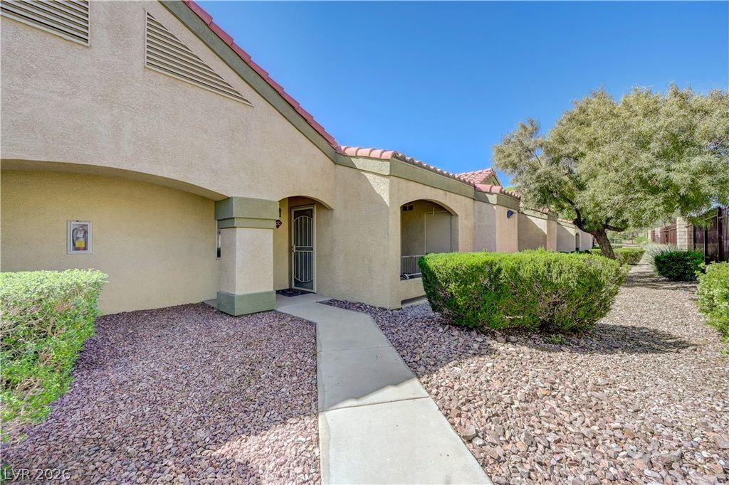 7885 West Flamingo Road 1050, Las Vegas, NV 89147