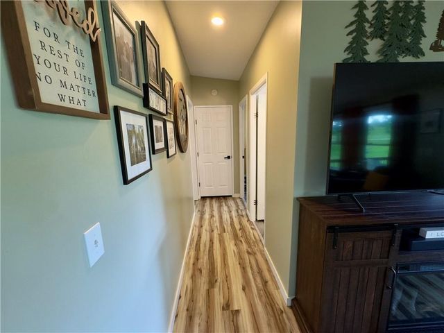 1981 SW State Route 2 Highway, Garden City, MO 64747
