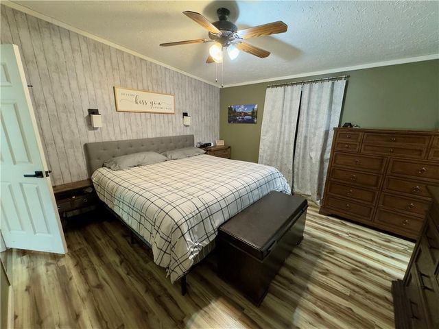 1981 SW State Route 2 Highway, Garden City, MO 64747
