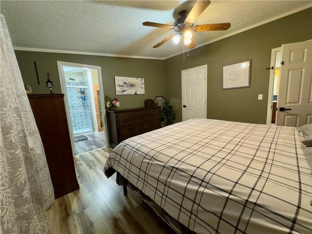 1981 SW State Route 2 Highway, Garden City, MO 64747