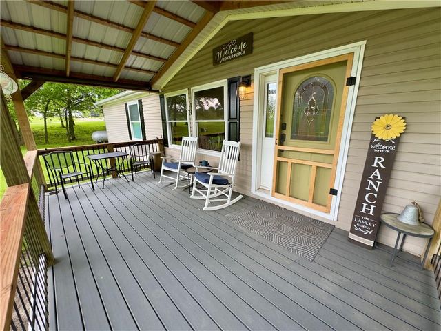 1981 SW State Route 2 Highway, Garden City, MO 64747