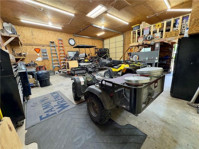 1981 SW State Route 2 Highway, Garden City, MO 64747