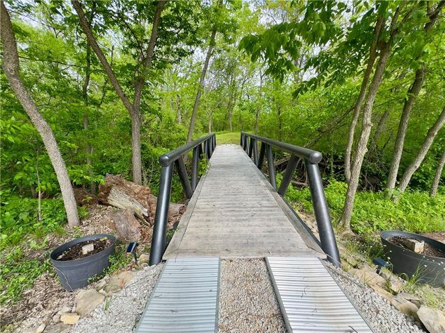 1981 SW State Route 2 Highway, Garden City, MO 64747