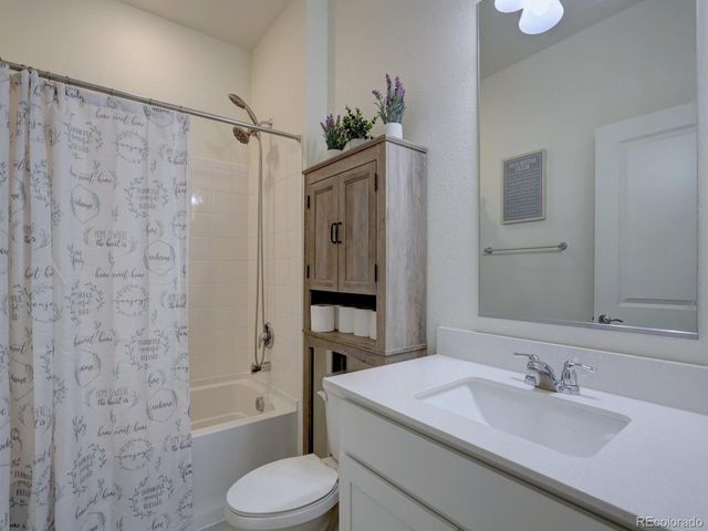 4953 Cattle Cross Ln, Castle Rock, CO 80104