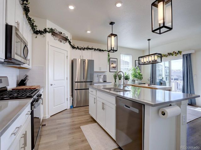 4953 Cattle Cross Ln, Castle Rock, CO 80104