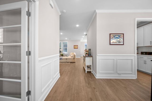 670 Blueway Avenue, Summerville, SC 29486