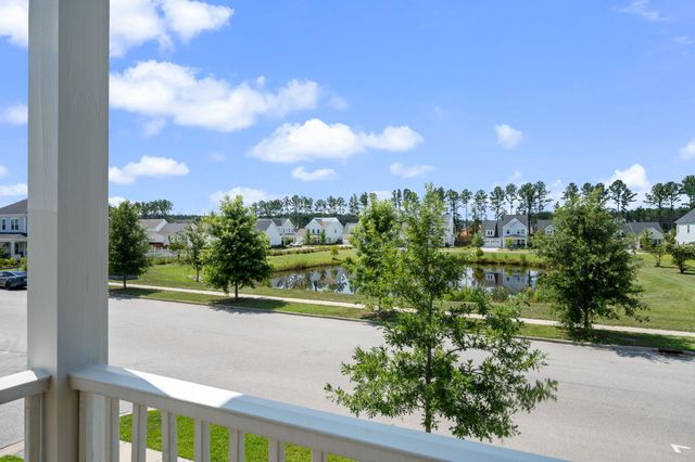 670 Blueway Avenue, Summerville, SC 29486
