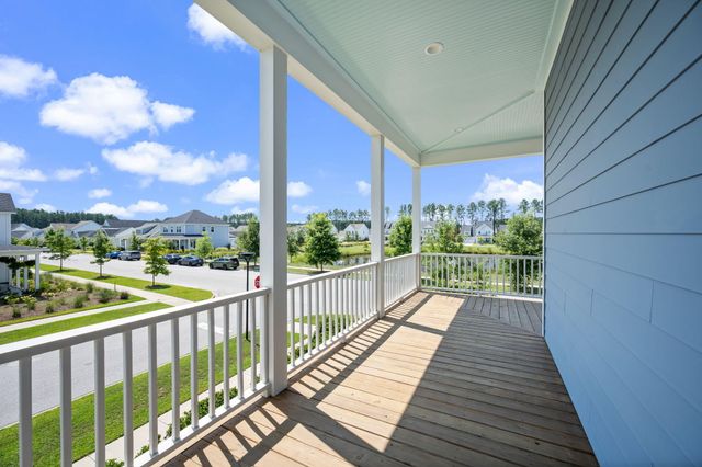 670 Blueway Avenue, Summerville, SC 29486