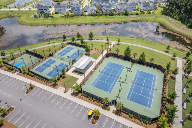 670 Blueway Avenue, Summerville, SC 29486