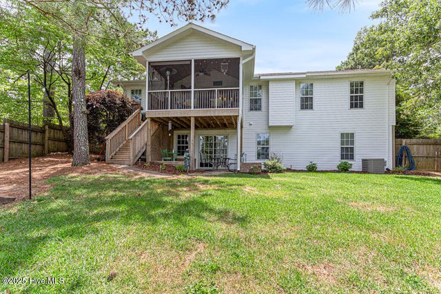2 Beryl Circle, Pinehurst, NC 28374
