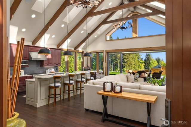 26868 Sunnyview Lane NE, Kingston, WA 98346
