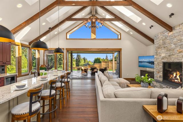 26868 Sunnyview Lane NE, Kingston, WA 98346