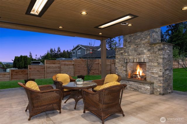 26868 Sunnyview Lane NE, Kingston, WA 98346