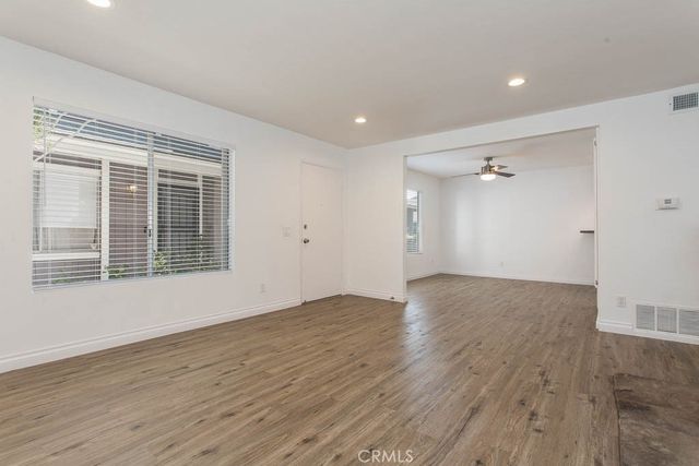 527 Spring Road 19, Moorpark, CA 93021