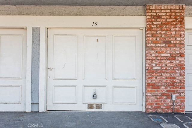 527 Spring Road 19, Moorpark, CA 93021