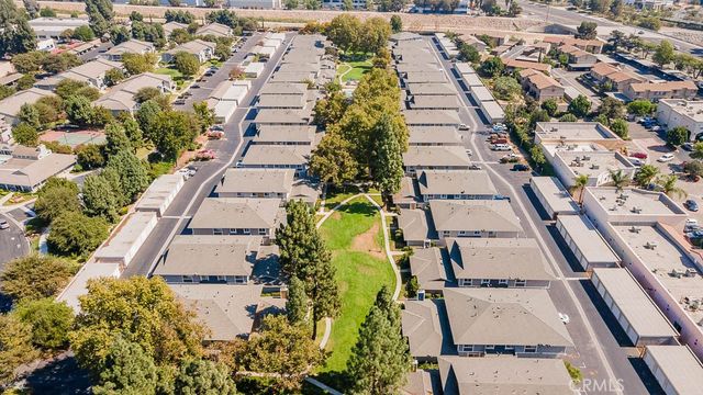 527 Spring Road 19, Moorpark, CA 93021