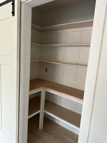 4665 AMBASSADOR RD, Ashland, MO 65010