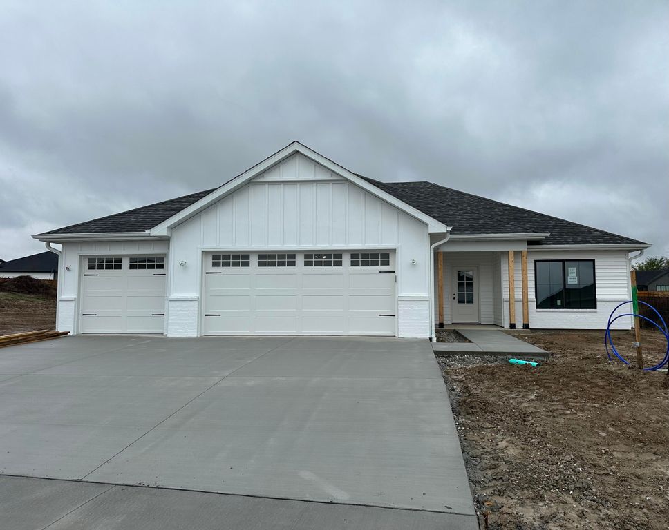 4665 AMBASSADOR RD, Ashland, MO 65010