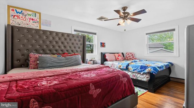 15 BUCKTHORN DRIVE, Carlisle, PA 17015