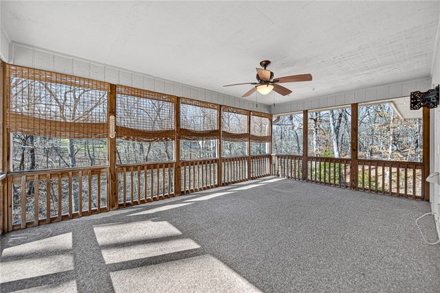 8 Melling Lane, Bella Vista, AR 72715