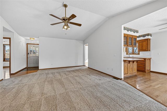 8 Melling Lane, Bella Vista, AR 72715