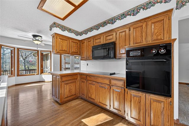 8 Melling Lane, Bella Vista, AR 72715