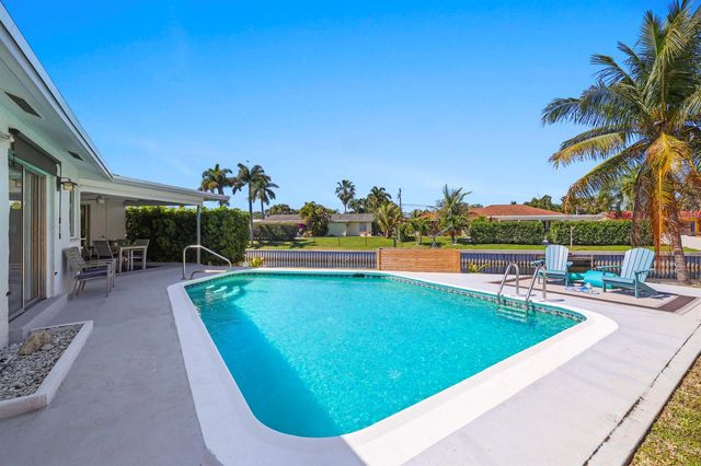 6797 Bayshore Drive, Lake Worth, FL 33462
