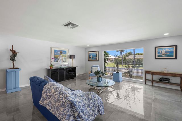 6797 Bayshore Drive, Lake Worth, FL 33462