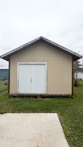 218 1st St, Houma, LA 70364