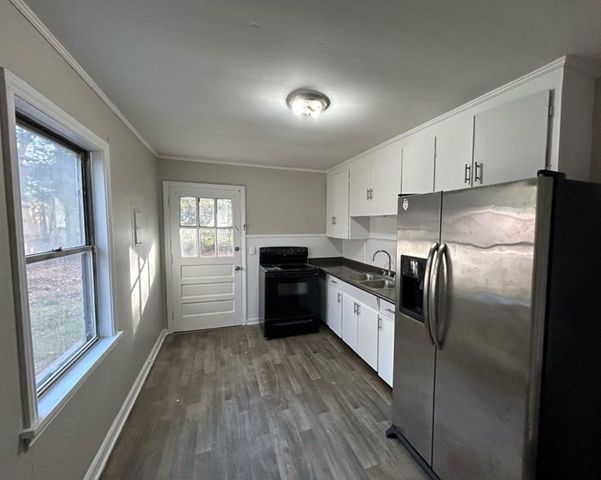 1267 SW S Park, Dothan, AL 36301