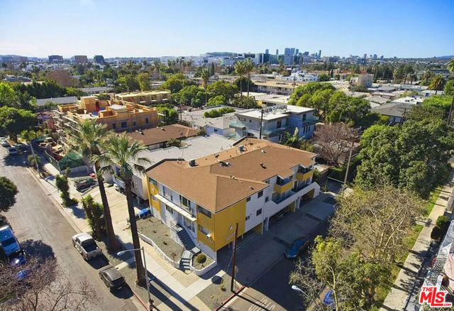561 N Sweetzer Avenue, West Hollywood, CA 90048