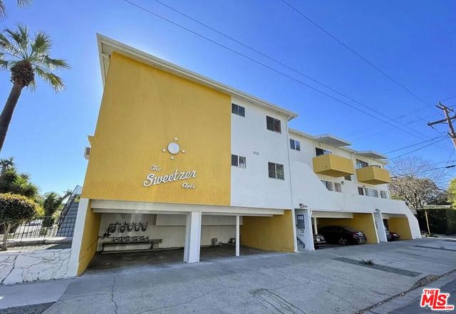 561 N Sweetzer Avenue, West Hollywood, CA 90048