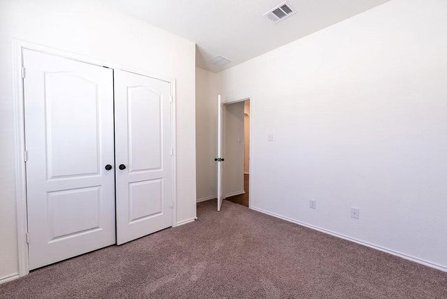 250 Auburn ST, Kyle, TX 78640