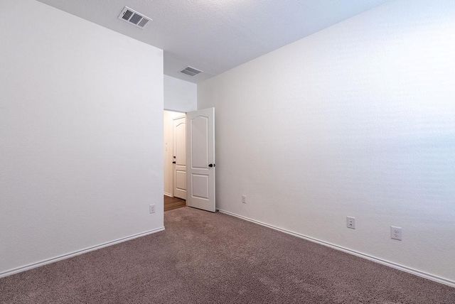 250 Auburn ST, Kyle, TX 78640