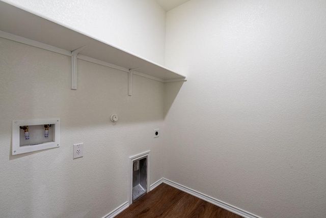 250 Auburn ST, Kyle, TX 78640