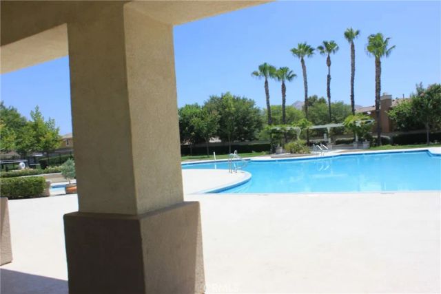 3914 Barbury Palms Way, Perris, CA 92571