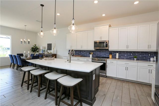 14656 Kelson CIR, Naples, FL 34114