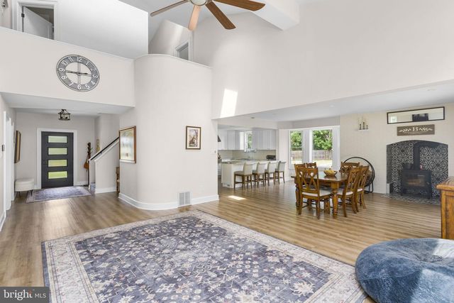 2576 MONMOUTH RD, Jobstown, NJ 08041