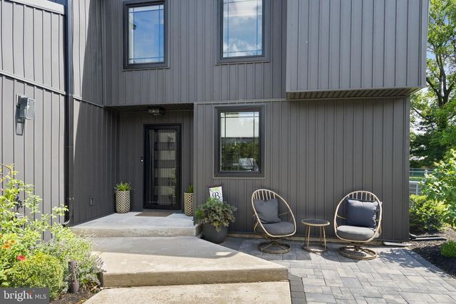 2576 MONMOUTH RD, Jobstown, NJ 08041