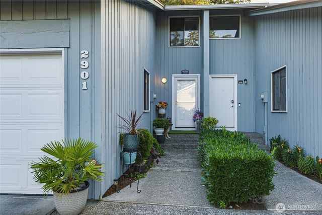 2901 27th Place SE, Auburn, WA 98092