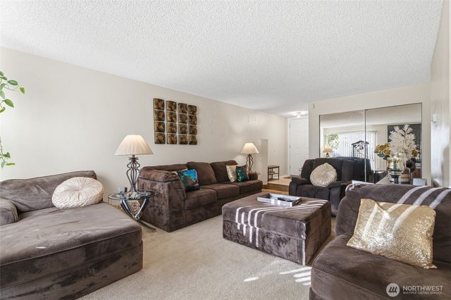 2901 27th Place SE, Auburn, WA 98092