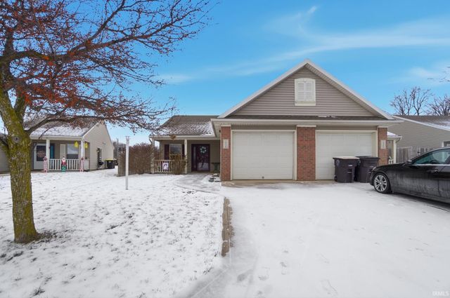 1918 Beechmont Drive, Fort Wayne, IN 46825